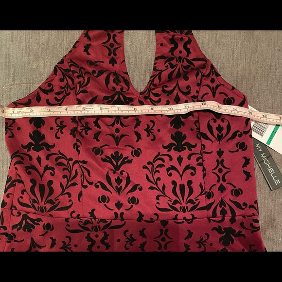 Dress - Picture 5 of 5